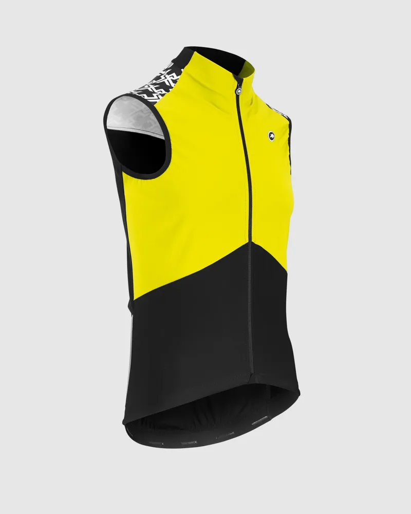 Assos Mille GT Airblock Vest in Fluorscent Yellow-2